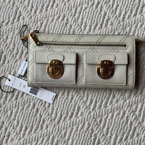 Authentic new with tags Marc Jacobs wallet